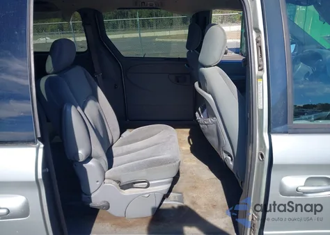 2004 Dodge Grand Caravan Sxt from USA, damaged, VIN 2D4GP44L94R538104